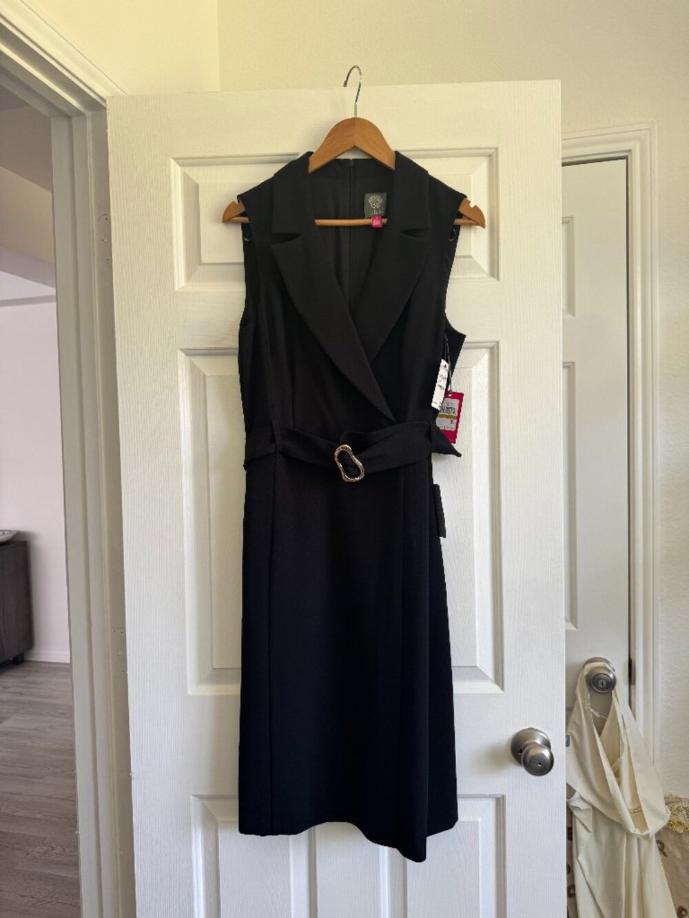 NWT Vince Camuto Sleeveless Tailored Wrap Midi Dress Black 14